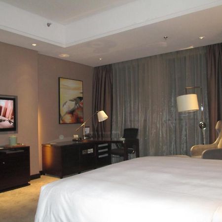 Riviera Hotel Ningbo Eksteriør billede