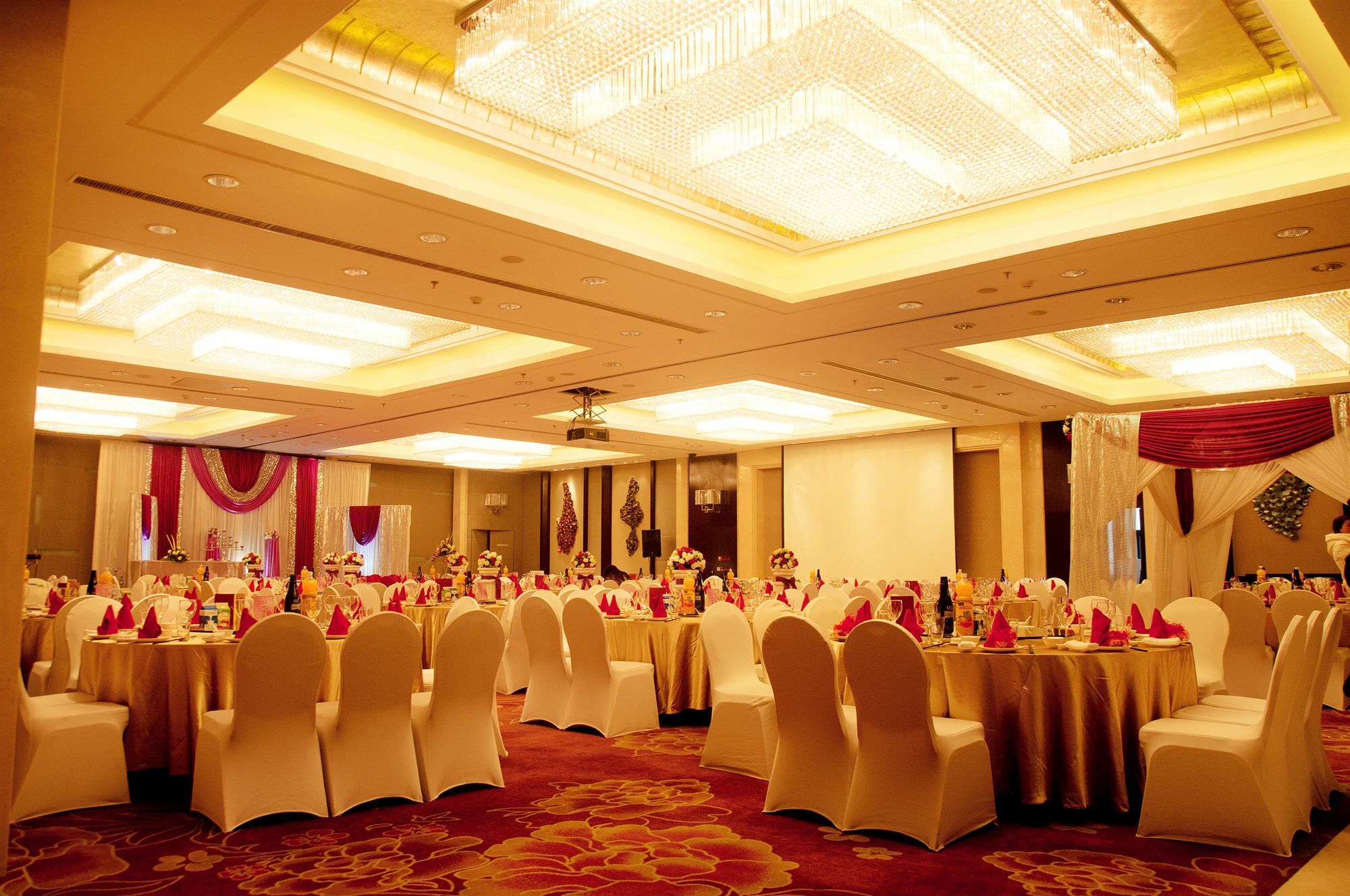 Riviera Hotel Ningbo Eksteriør billede